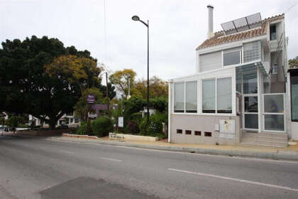 Commercial premise for sale in Nueva andalucia, Málaga. 