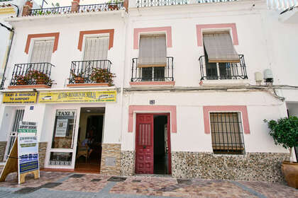 Дом Продажа в Nerja, Málaga. 