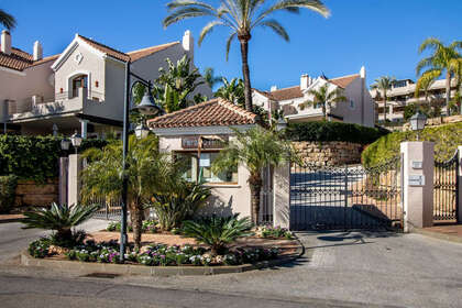 Casa venta en El Paraiso, Estepona, Málaga. 
