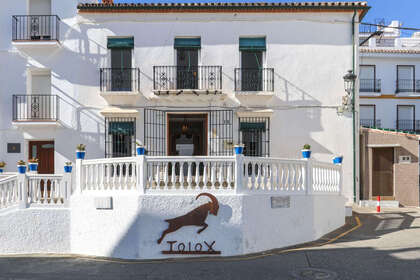 Дом Продажа в Tolox, Málaga. 
