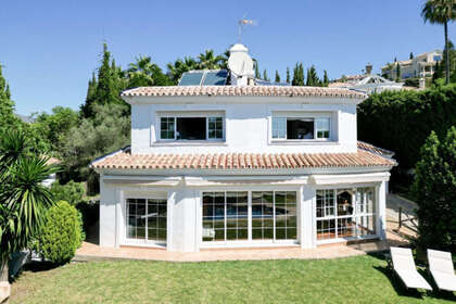 Klynge huse til salg i Mijas Golf, Málaga. 