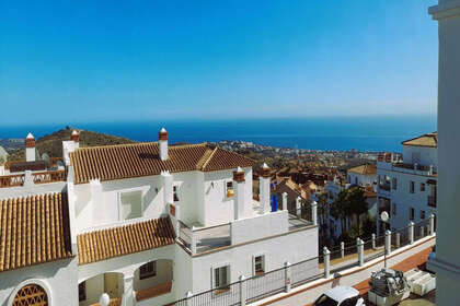 Апартаменты Продажа в Calahonda, Mijas, Málaga. 