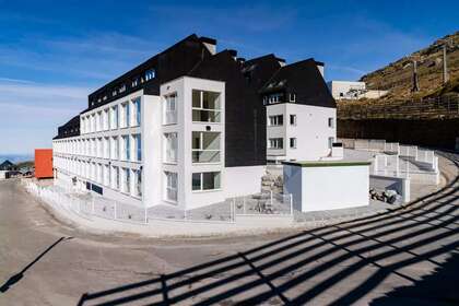酒店公寓 出售 进入 Zona Baja, Sierra nevada, Granada. 