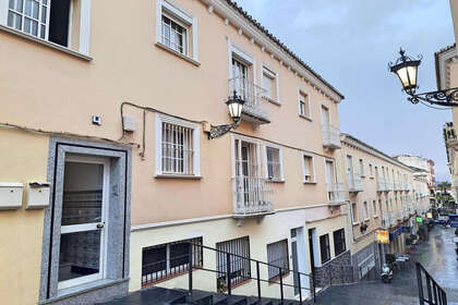 Апартаменты Продажа в Coín, Málaga. 